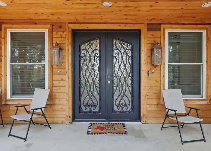 Scenic 4br Worth Ample Parking Ferienhaus