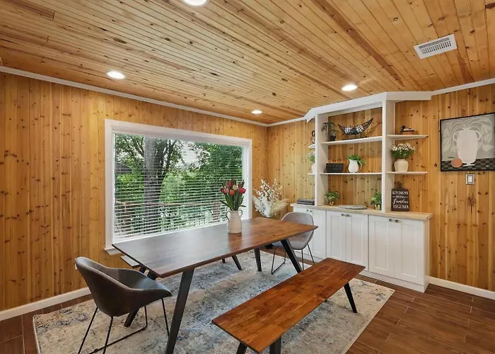 Ferienhaus Scenic 4br Worth Ample Parking