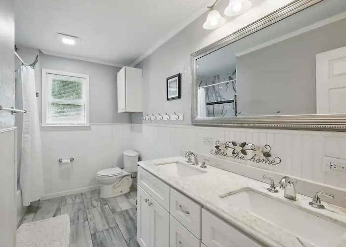 Ferienhaus Scenic 4br Worth Ample Parking Fort Worth